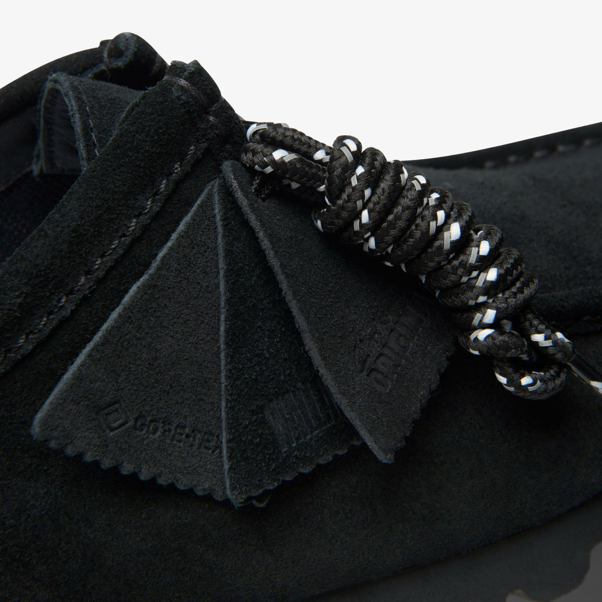 Wallabee GORE-TEX Black Suede - Clarks Men