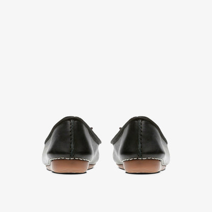 Freckle Ice Black Leather - Clarks Women
