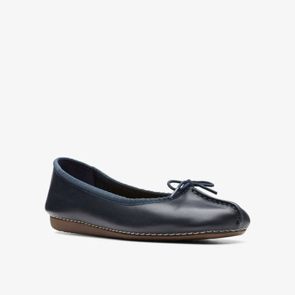 Freckle Ice Navy Leather - Clarks Women