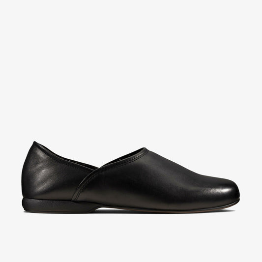 Harston Elite Slipper Black Leather - Clarks Men