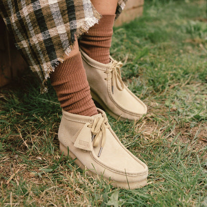Wallabee Boot Maple Suede - Clarks Women