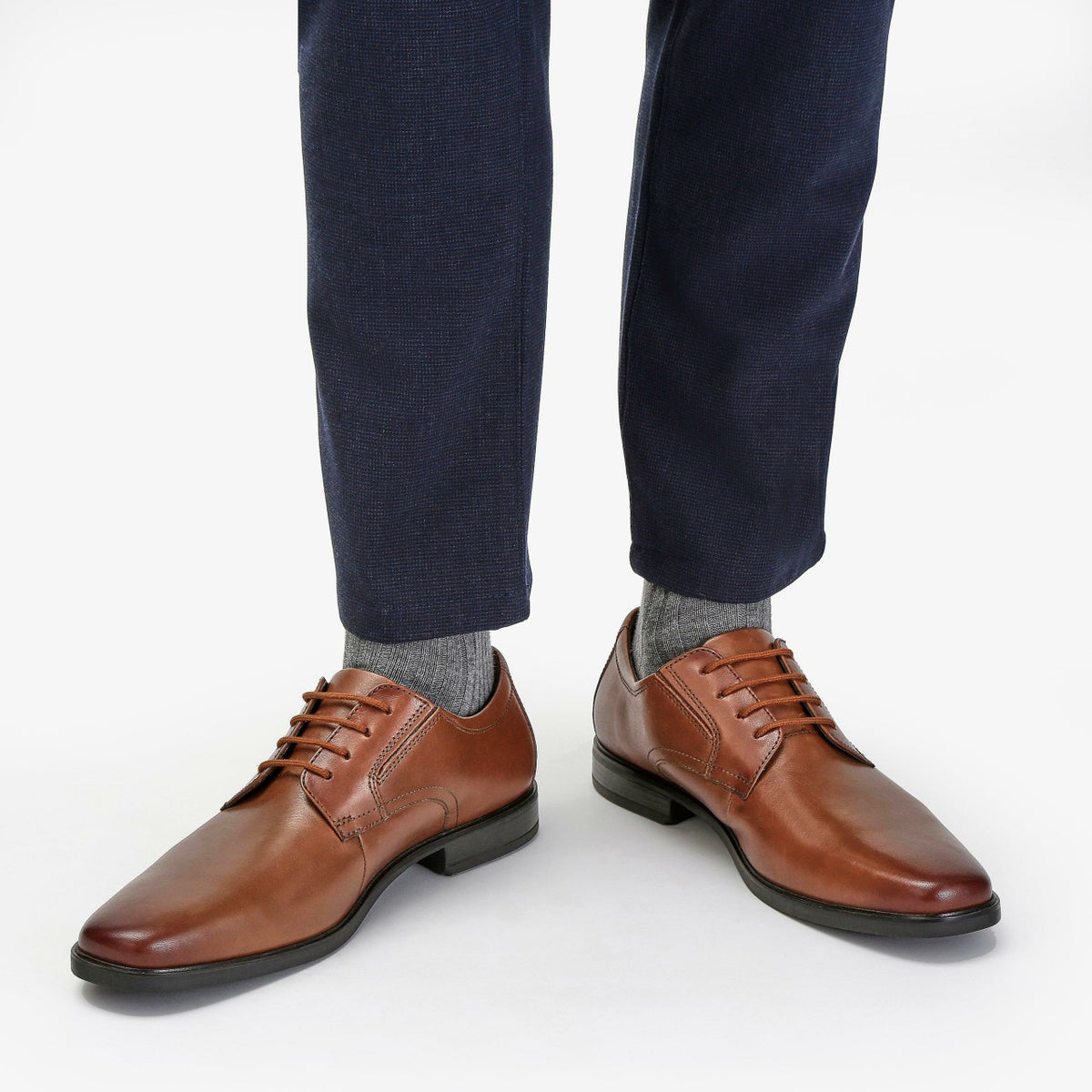 Howard Walk Dark Tan Leather - Clarks Men