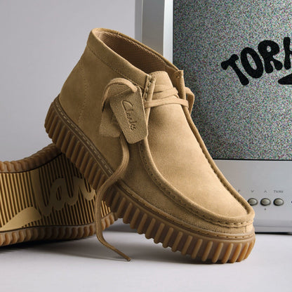 Torhill Hi Dark Sand Suede - Clarks Women|Men