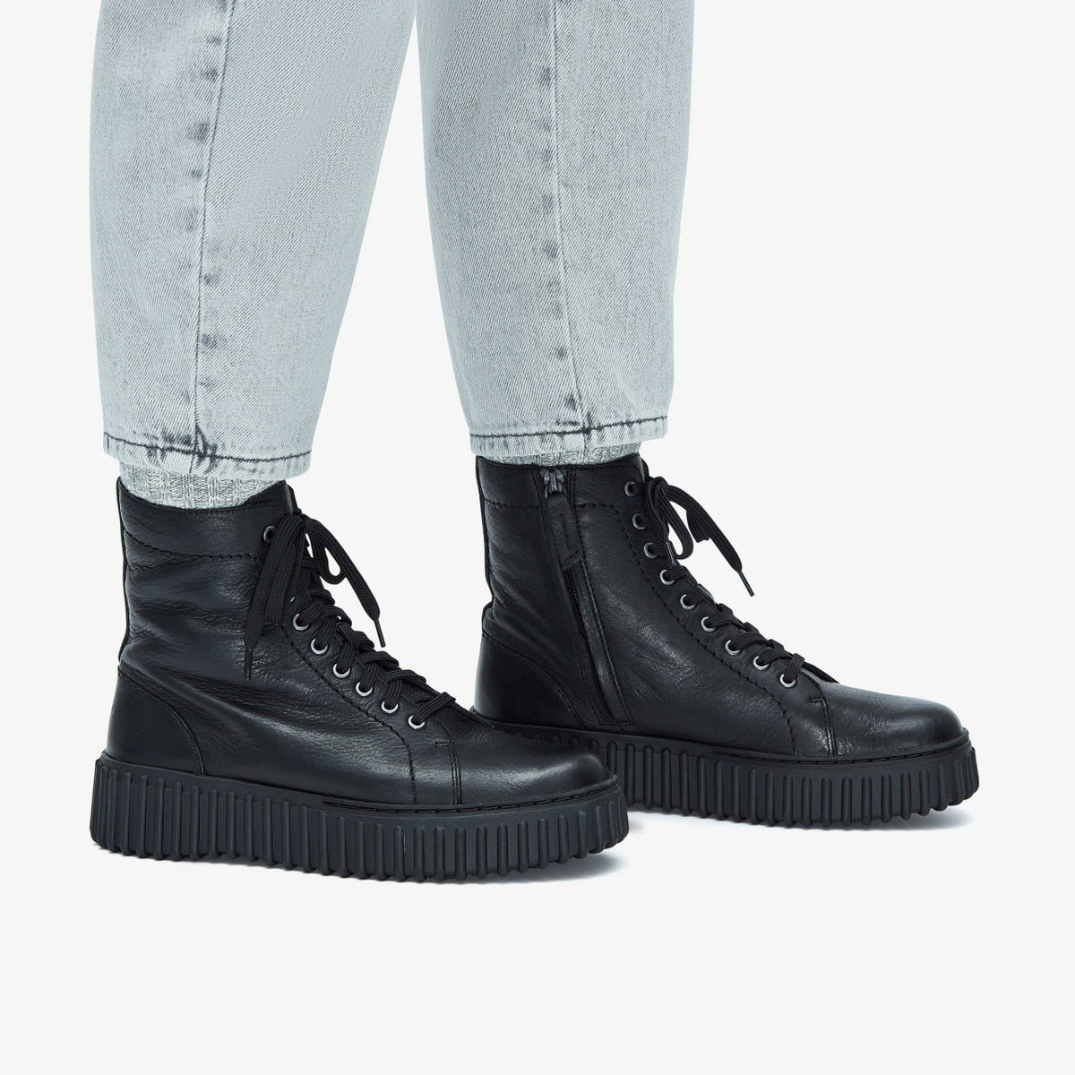Torhill Rise Ankle Boot Black Leather - Clarks Women
