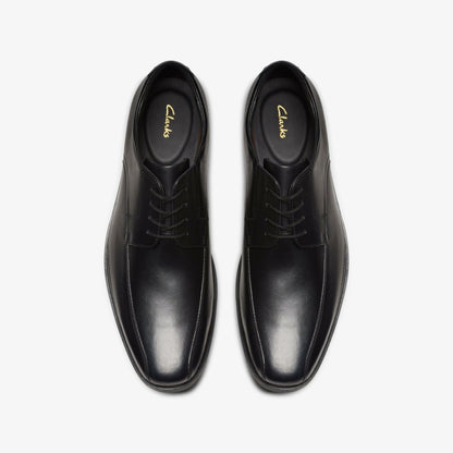 Howard Over Black Leather - Clarks Men