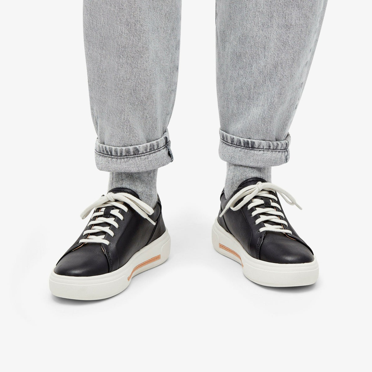 Hollyhock Walk Black Leather - Clarks Women