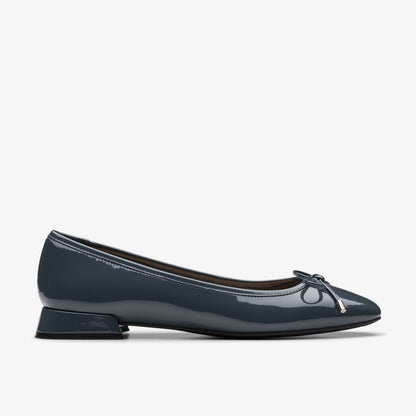 Ubree 15 Step Navy Patent - Clarks Women