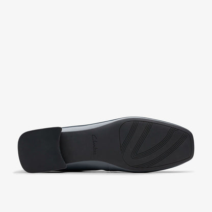 Ubree 15 Step Navy Patent - Clarks Women