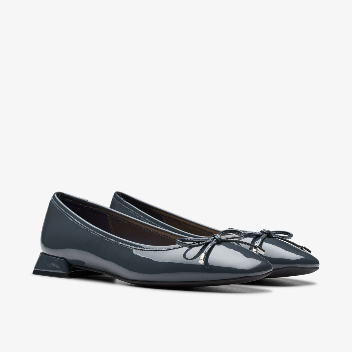 Ubree 15 Step Navy Patent - Clarks Women