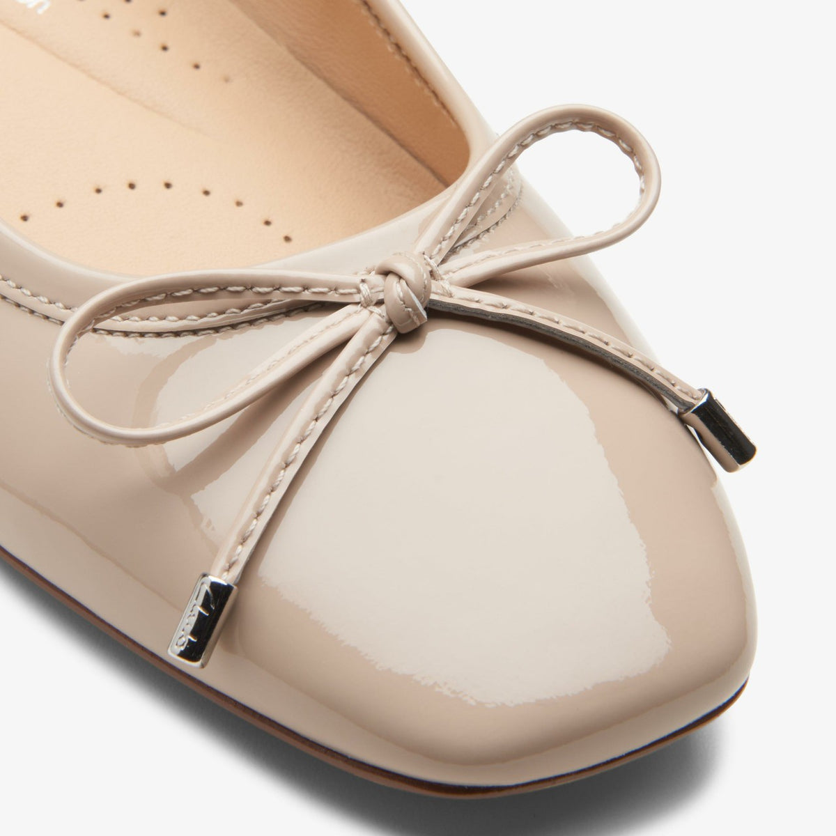Ubree 15 Step Sand Patent - Clarks Women