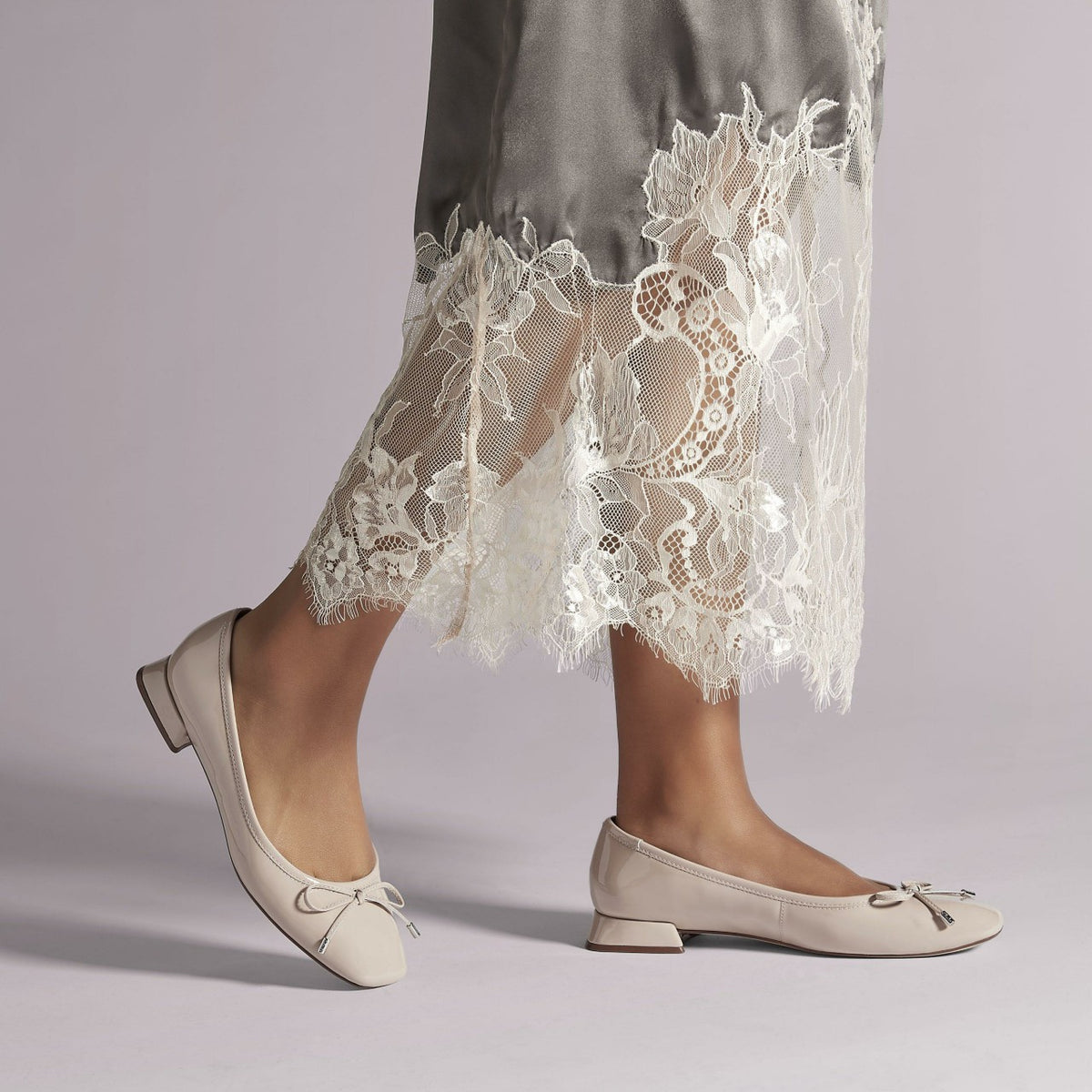 Ubree 15 Step Sand Patent - Clarks Women
