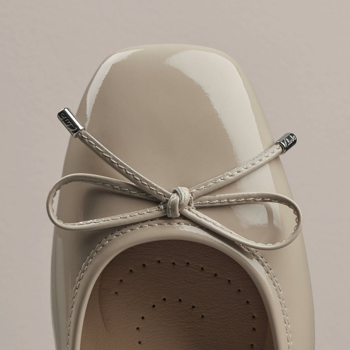 Ubree 15 Step Sand Patent - Clarks Women