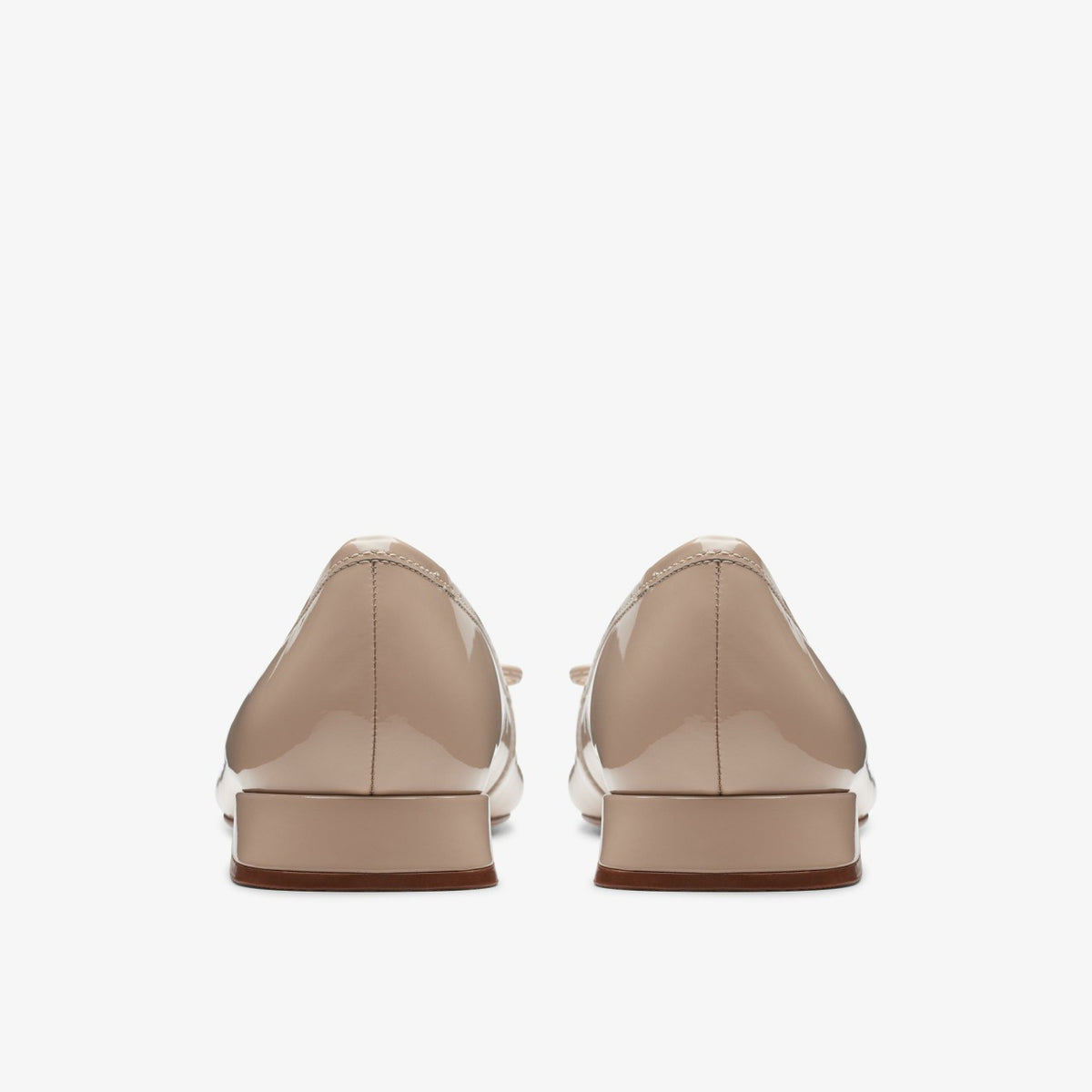 Ubree 15 Step Sand Patent - Clarks Women
