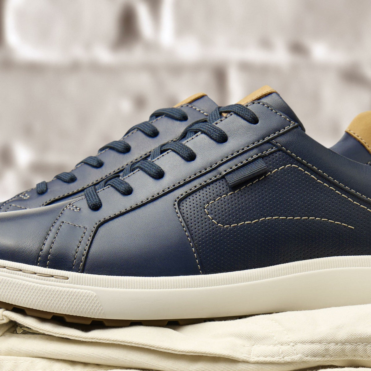 Mapstone Lace Navy Leather - Clarks Men