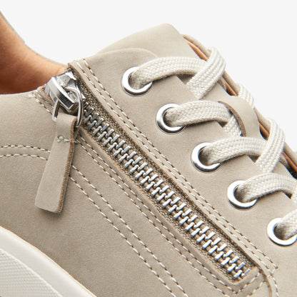 Nalle Lace Stone Nubuck - Clarks Women