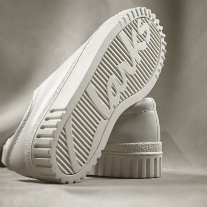Mayhill Walk Off White Leather - Clarks Women
