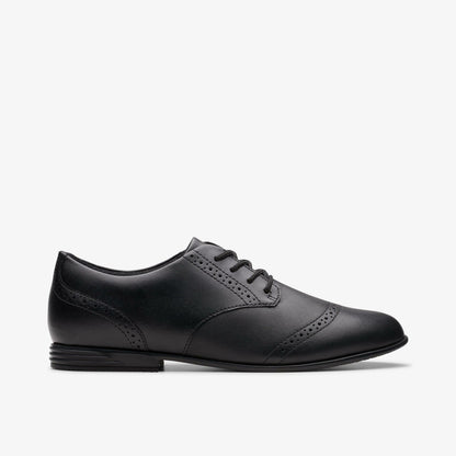 Finja Brogue Youth Black Leather - Clarks Kids