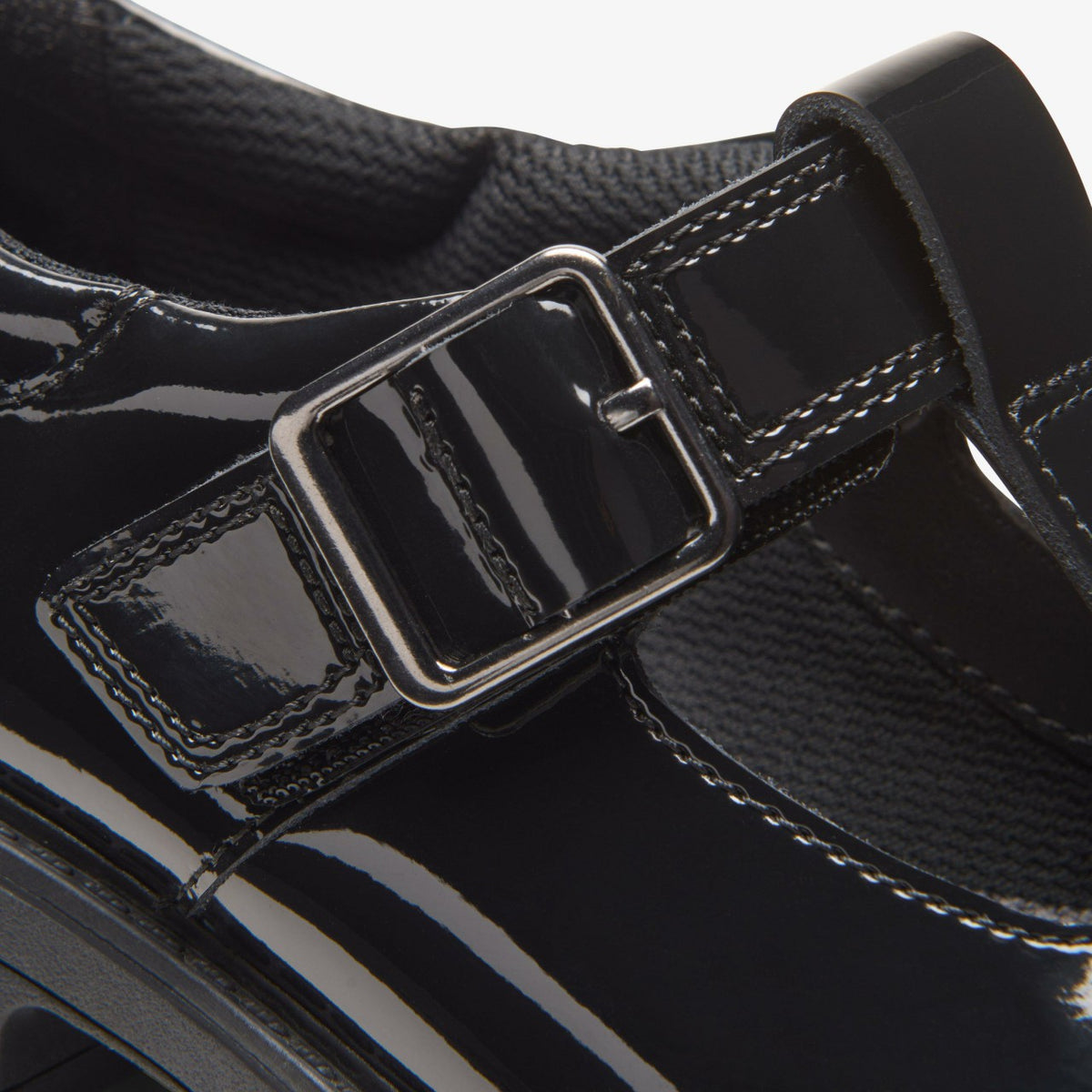 Loxham Bar Youth Black Patent - Clarks Kids