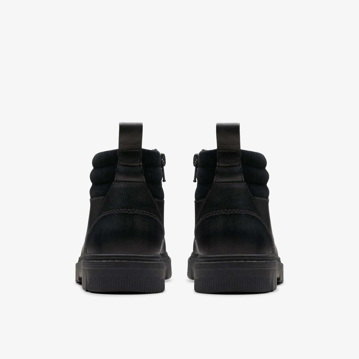 Lorcam Trail Older Black Leather - Clarks Kids