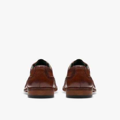 Craft James Tip Brogue Mid Tan Leather - Clarks Men