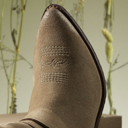 Morzine Rise Dark Sand Suede - Clarks Women
