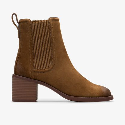 Chamberly Top Walnut Suede - Clarks Women