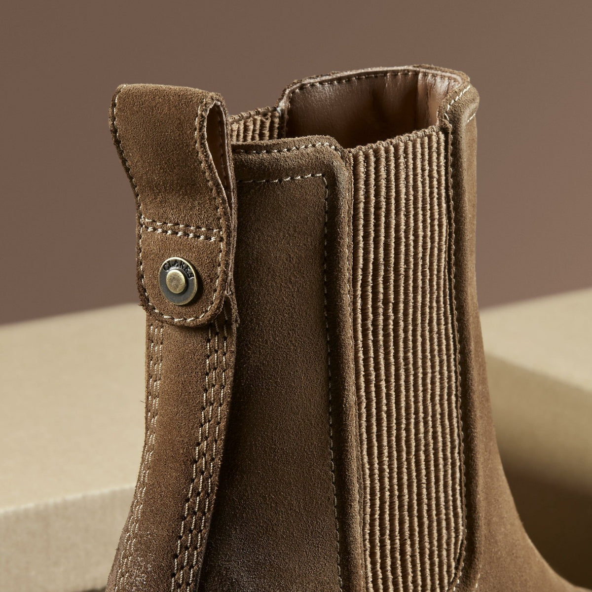 Chamberly Top Walnut Suede - Clarks Women