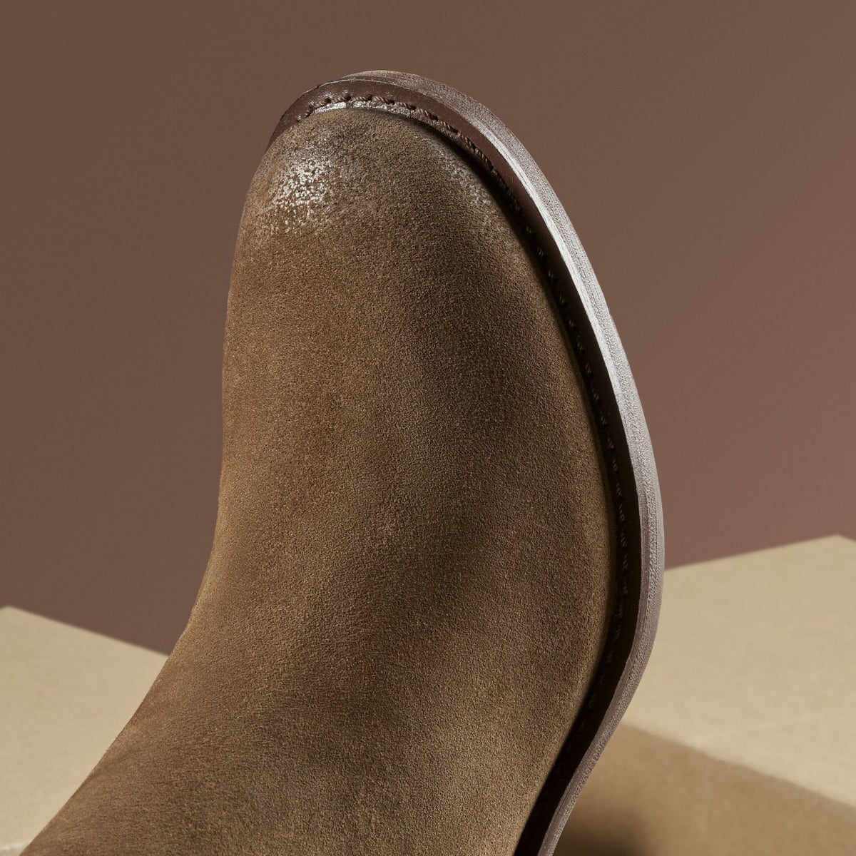 Chamberly Top Walnut Suede - Clarks Women