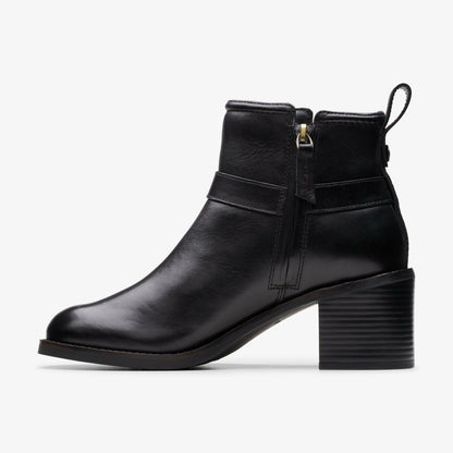 Chamberly Trim Black Leather - Clarks Women