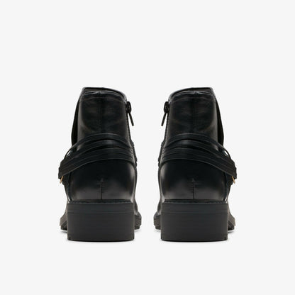 Hearth Kaylie Ankle Boot Black Leather - Clarks Women