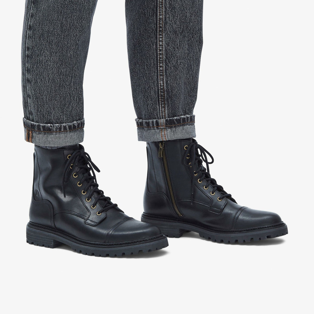 Clarkridge Hi Black Leather - Clarks Men