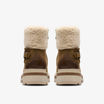 Hencroft Madi Waterproof Dark Sand Warmlined - Clarks Women