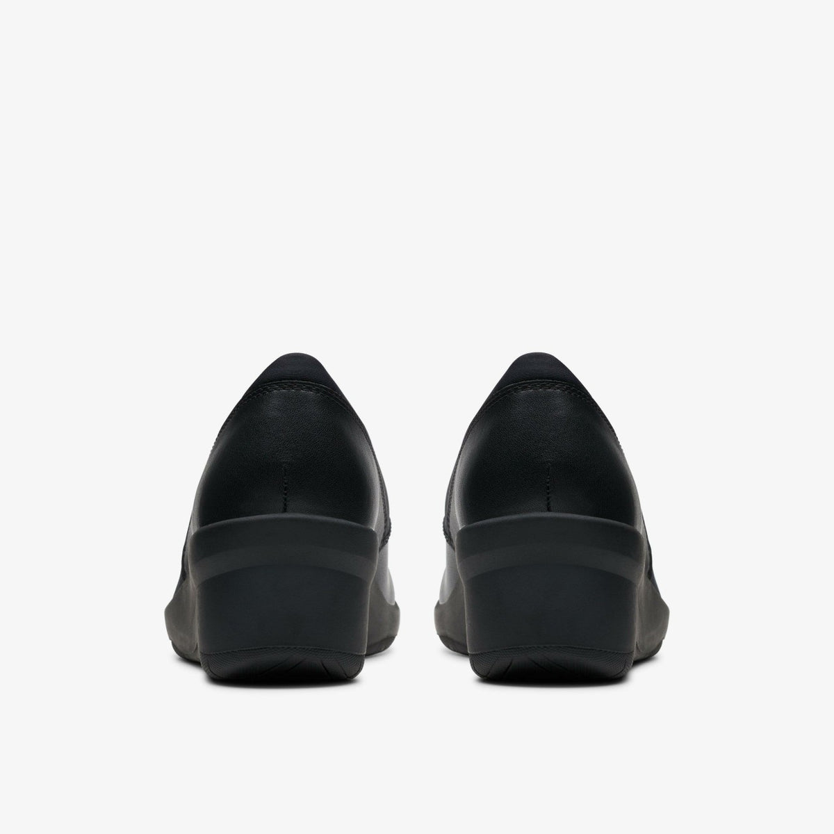 Suttyn Walk Black Leather - Clarks Women