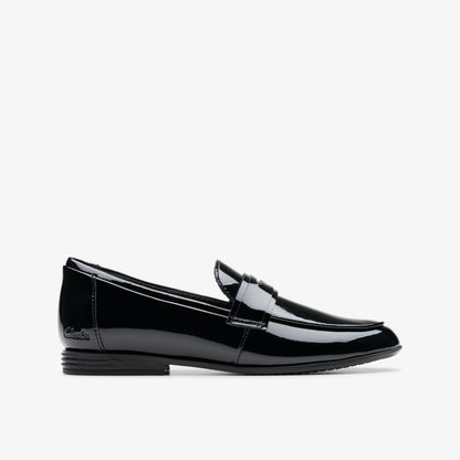 Finja Bright Older Black Patent - Clarks Kids