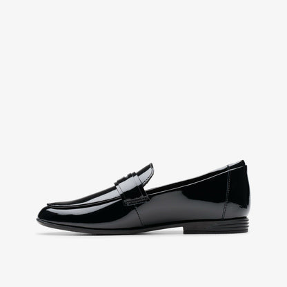 Finja Bright Older Black Patent - Clarks Kids