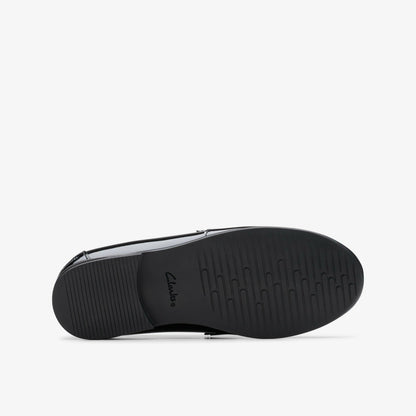Finja Bright Older Black Patent - Clarks Kids