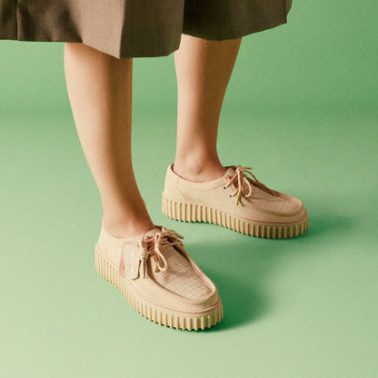 Torhill Bee Ecru Suede - Clarks Women