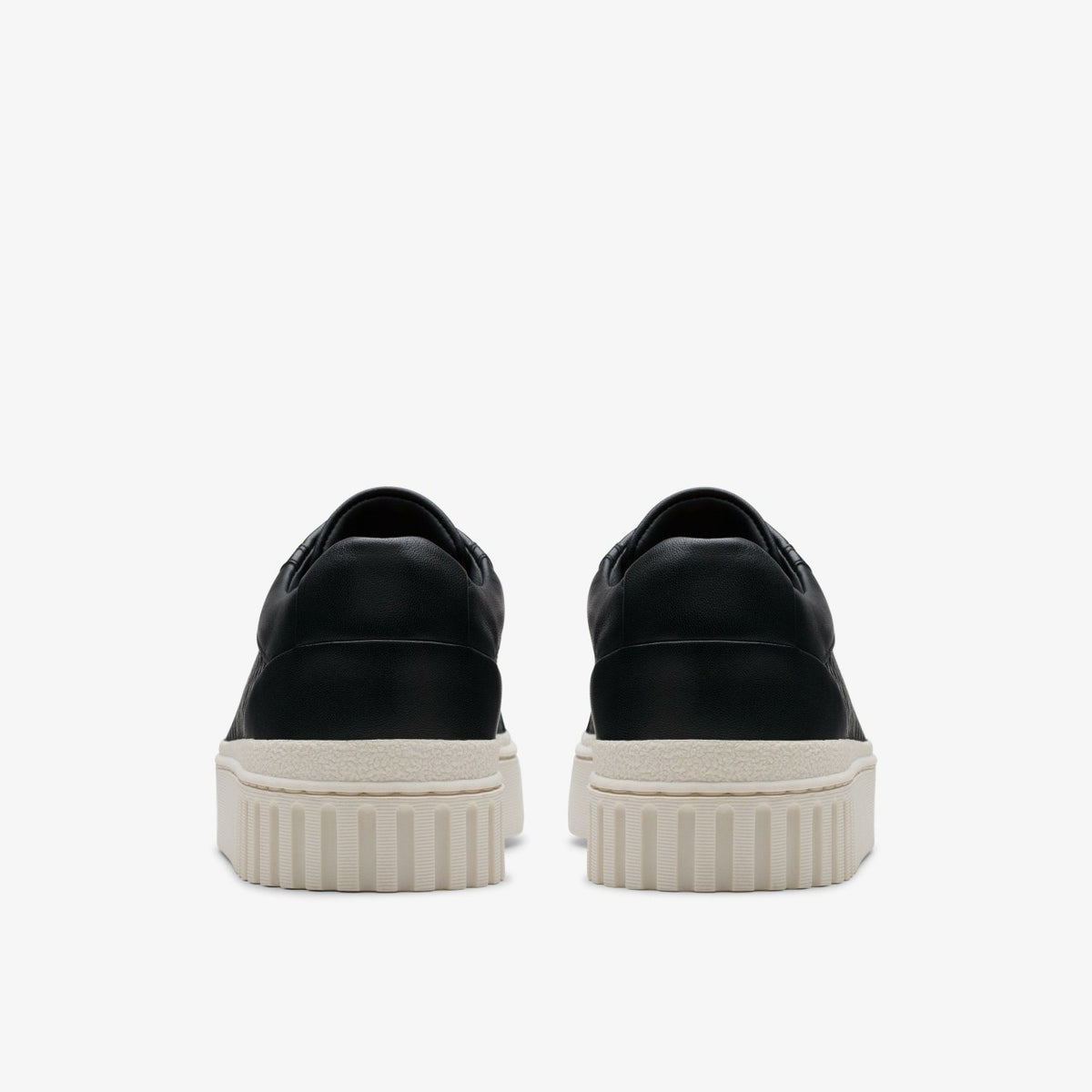 Mayhill Bay Black Leather - Clarks Women