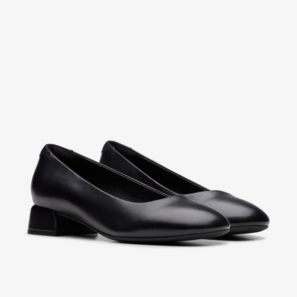 Daiss 30 Step Black Leather - Clarks Women