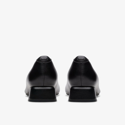 Daiss 30 Step Black Leather - Clarks Women