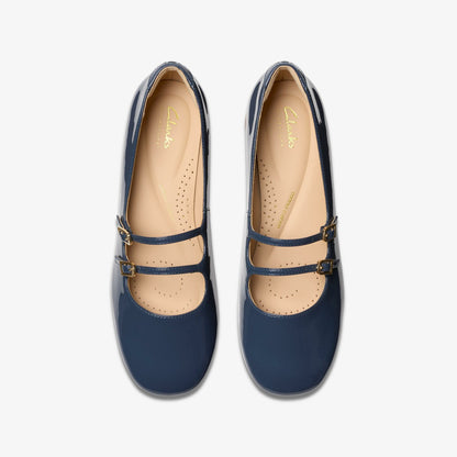 Daiss 30 Shine Navy Patent - Clarks Women