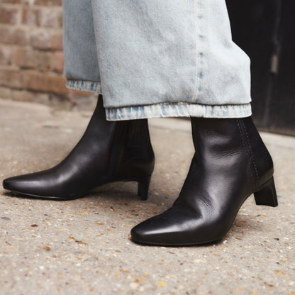 Edina Up Black Leather - Clarks Women