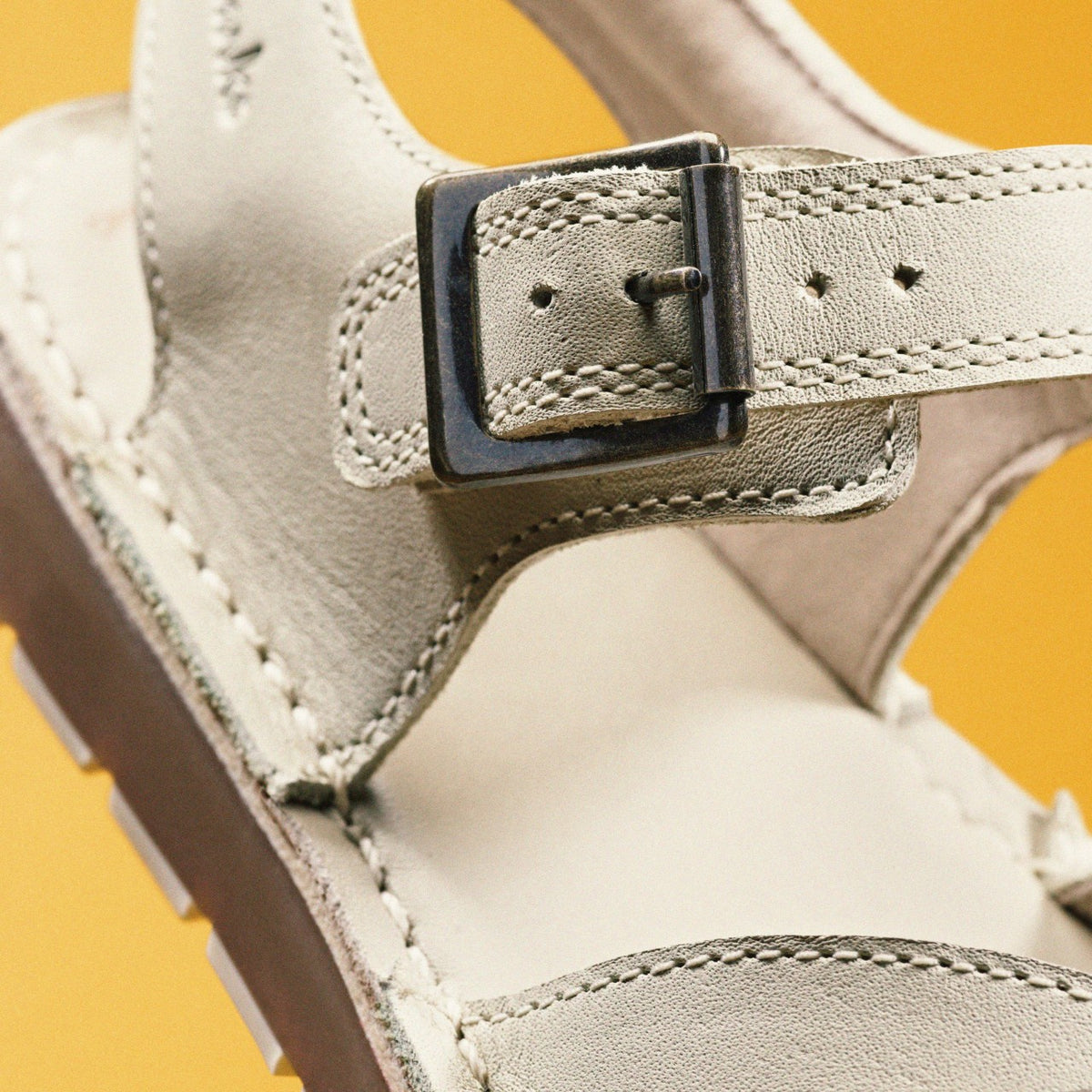 Playsun Kid Off White Leather - Clarks Kids