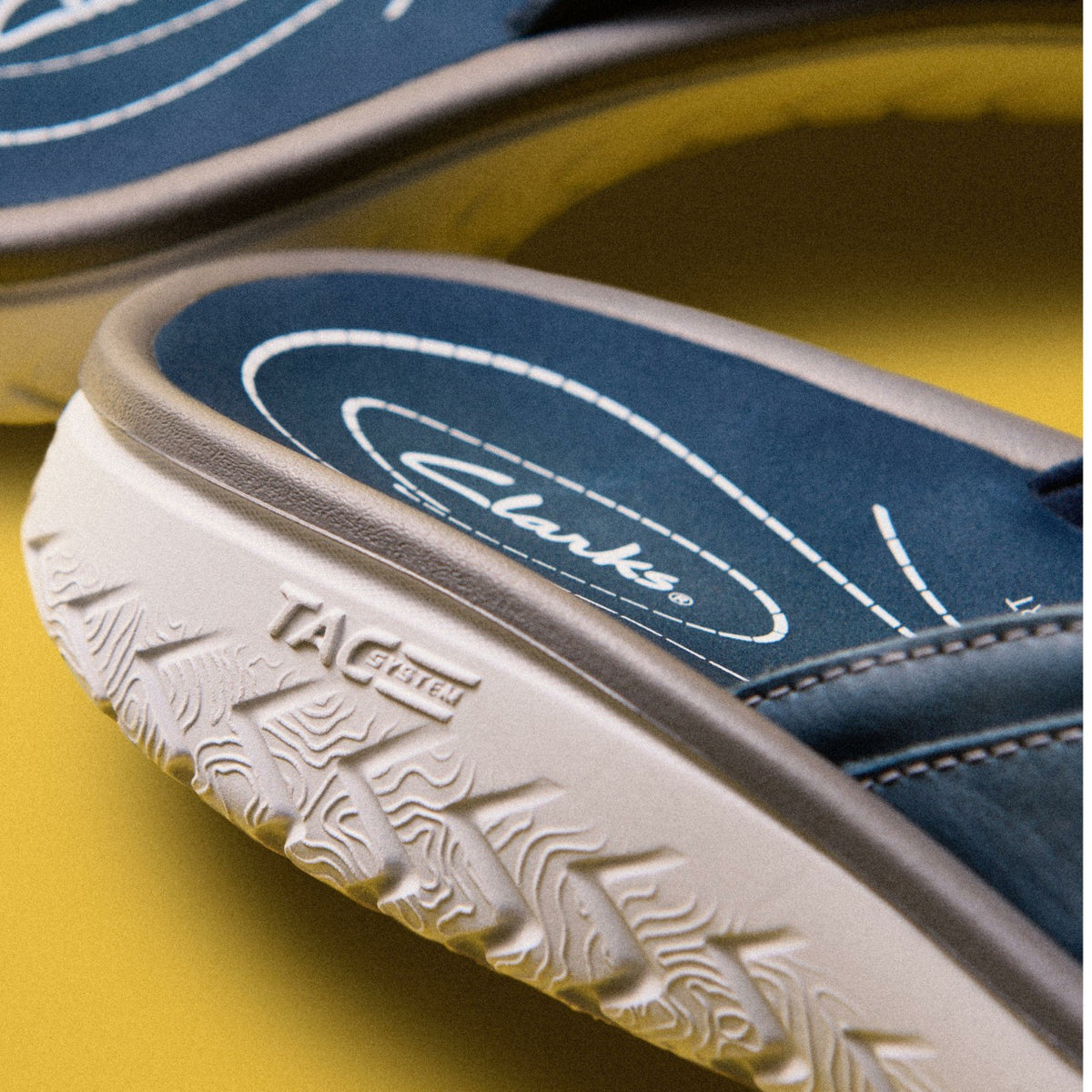 Wesley Sun Navy Leather - Clarks Men