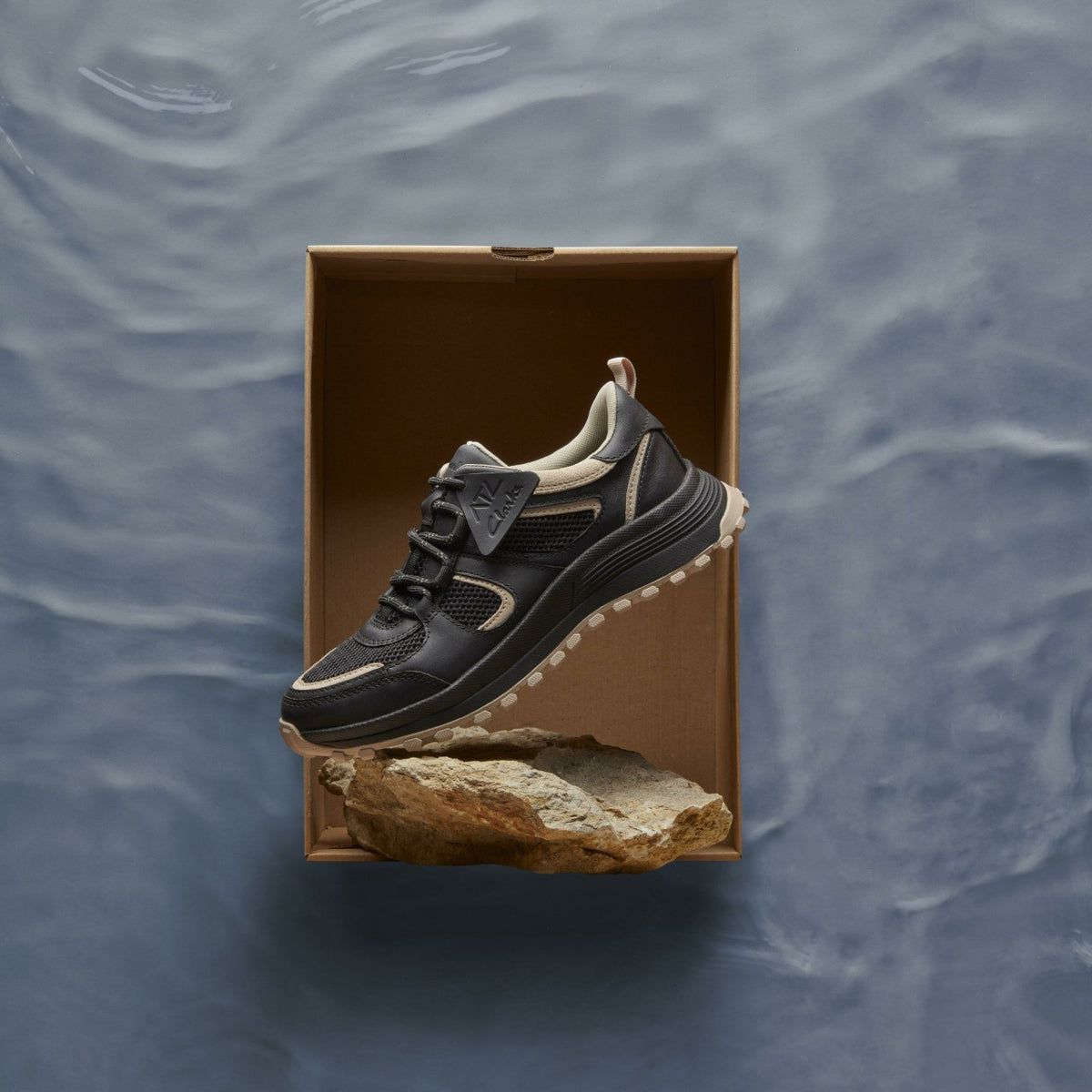 ATL Trek Vibe Waterproof Black Waterproof - Clarks Women