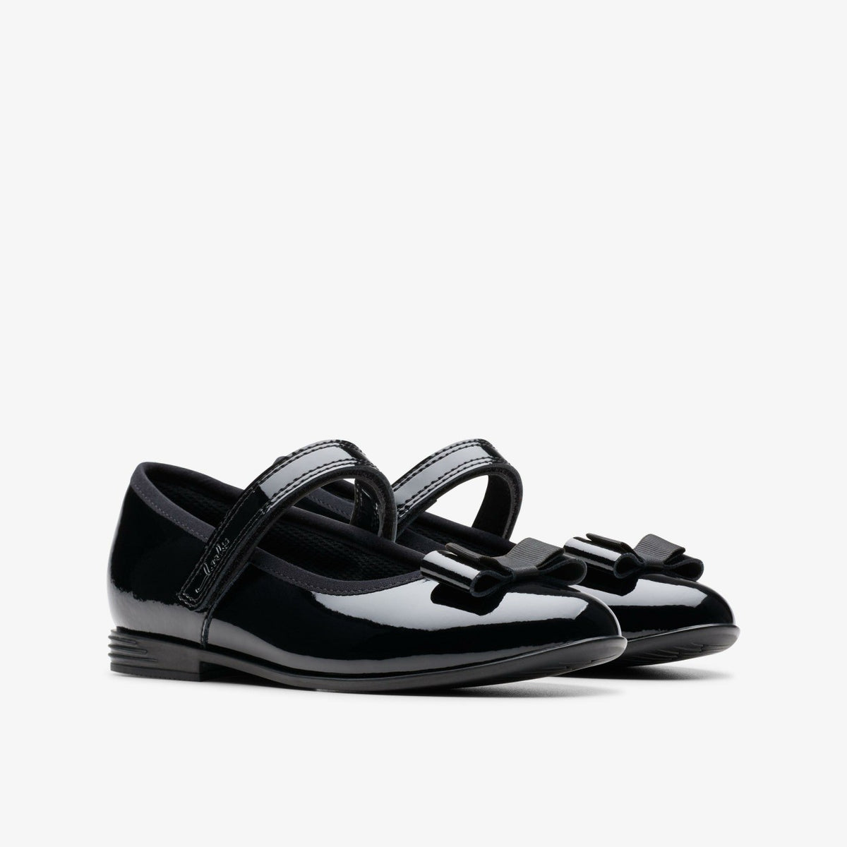 Finja Tap Older Black Patent - Clarks Kids