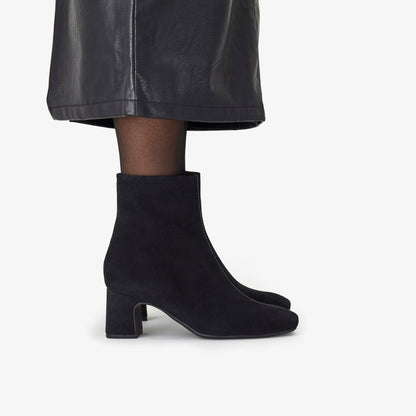 Fernie Zip Black Suede - Clarks Women