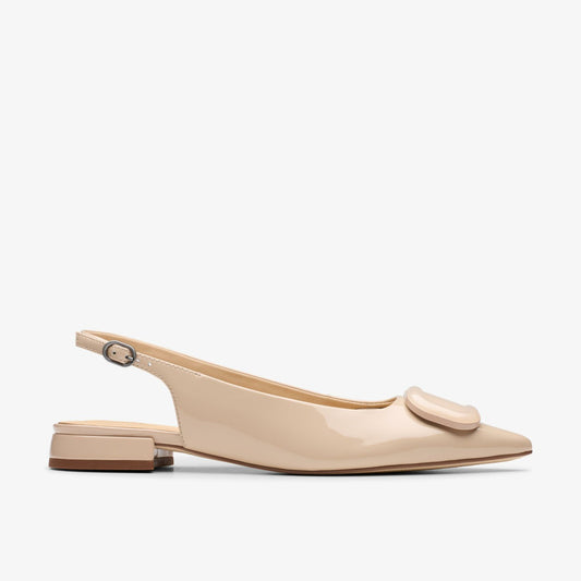 Sensa 15 Trim Sand Patent - Clarks Women