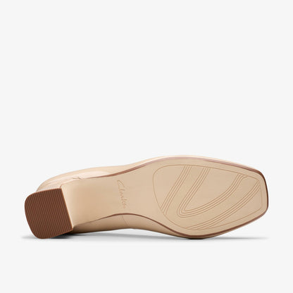 Fernie Trim Sand Patent - Clarks Women