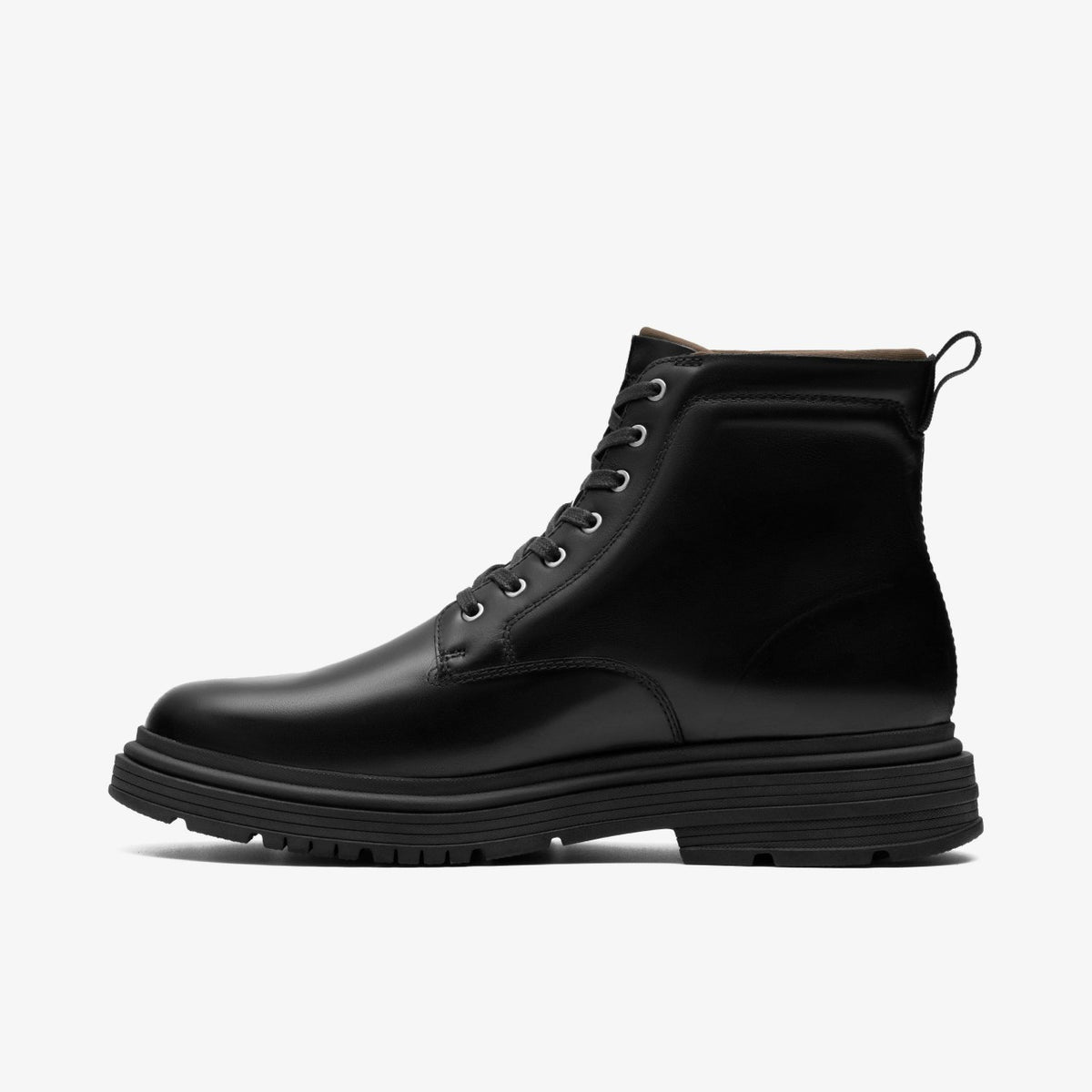 Badbury Hi Waterproof Black Warmlined Leather - Clarks Men